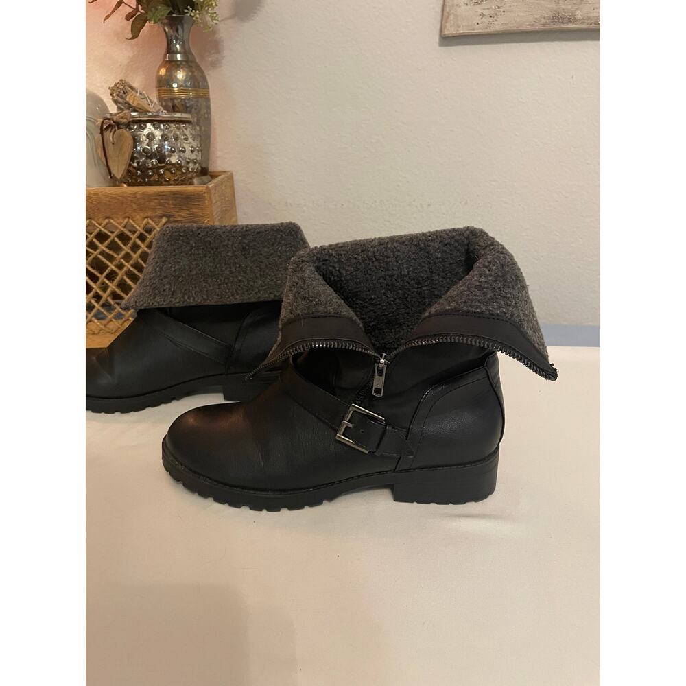 Mossimo Supply Co. Black Ankle Boots - Picture 2 of 3